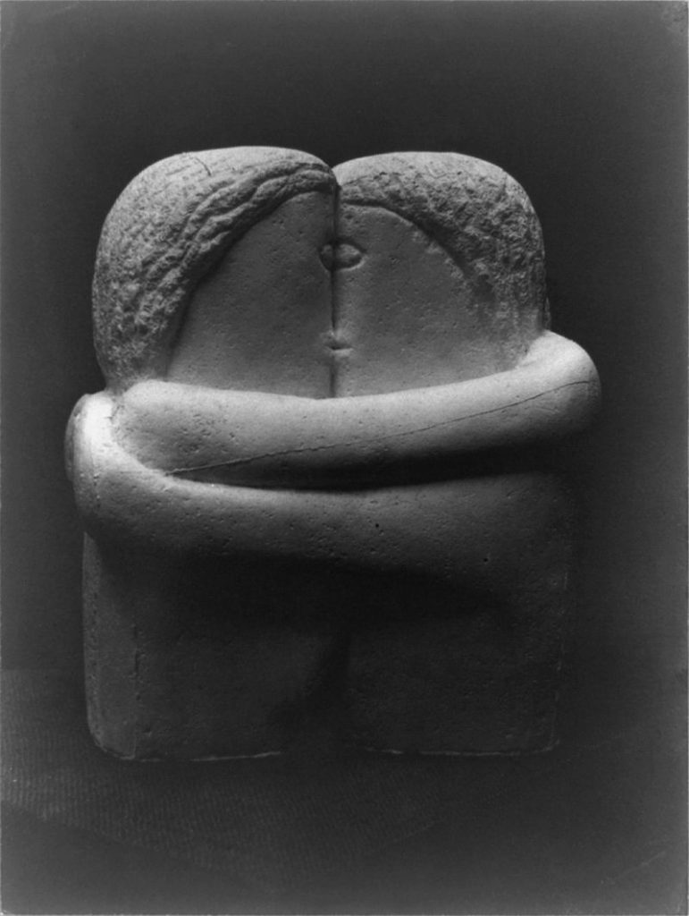 The Kiss by Constantin Brancusi, 1907-1908. This sculpture was displayed at the 1913 Armory Show. Image c/o Wikimedia.
